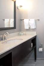 Hotel voco the Clair Cincinnati Downtown by IHG photo 5