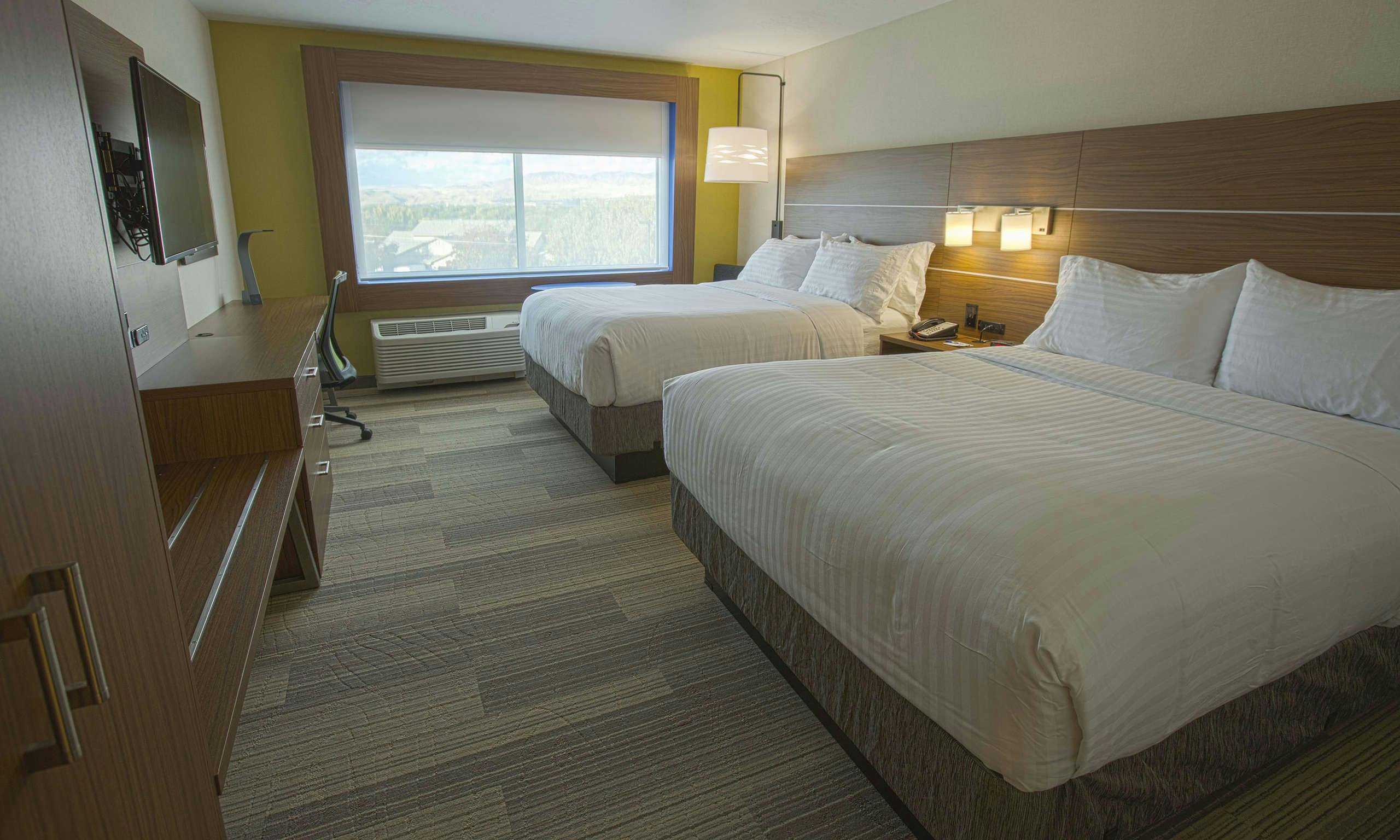 Holiday Inn Express & Suites Boise Airport