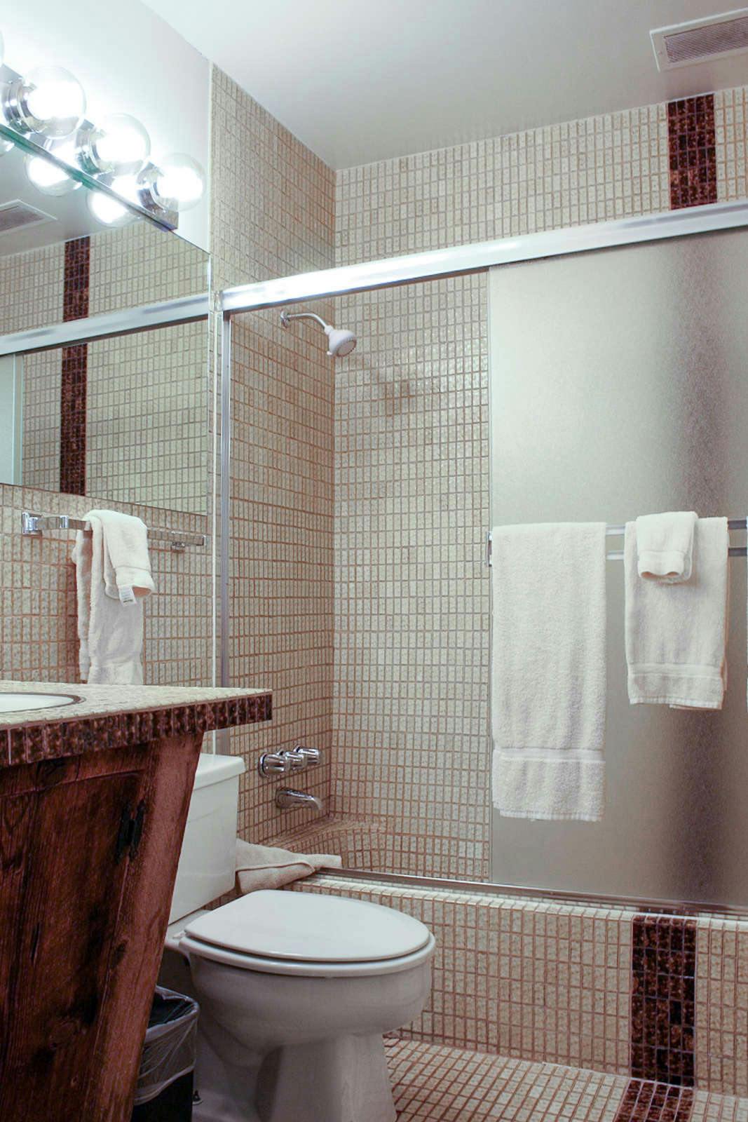 Hotel St. Moritz Lodge & Condominiums photo 4