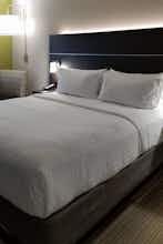 Hotel Holiday Inn Express & Suites Kansas City - Lee's Summit photo 2