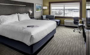 Holiday Inn Express & Suites Coldwater