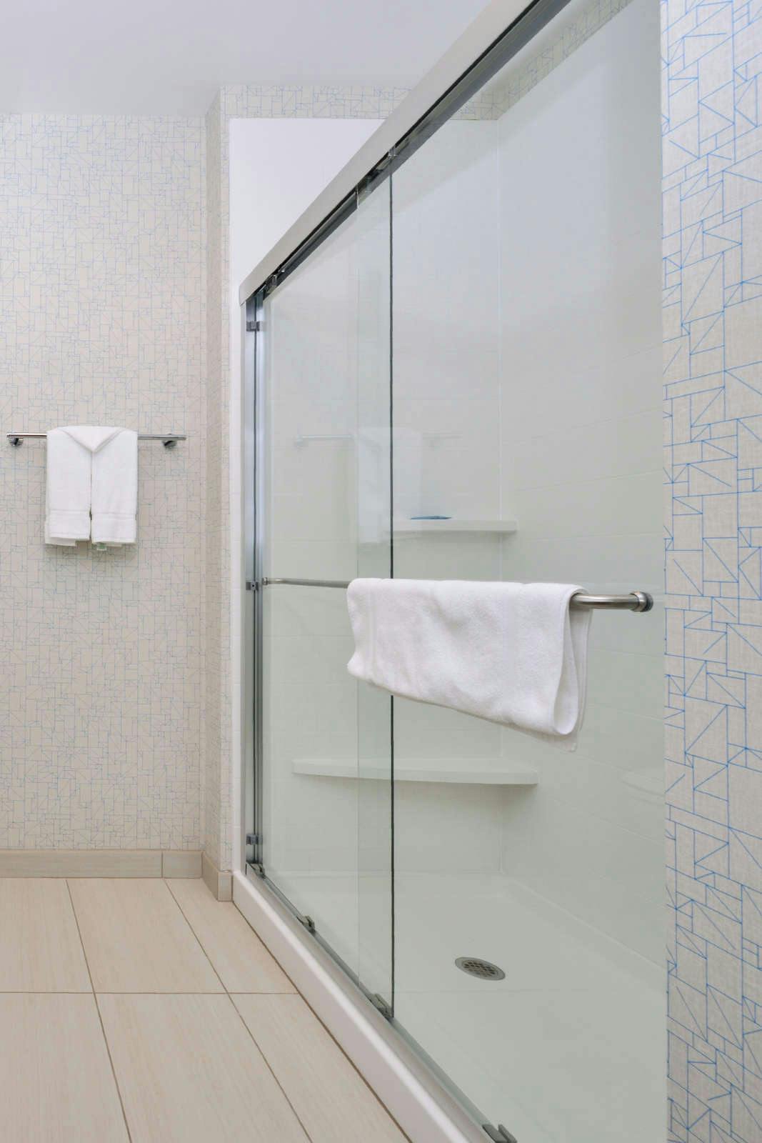 Hotel Holiday Inn Express & Suites Madison photo 5