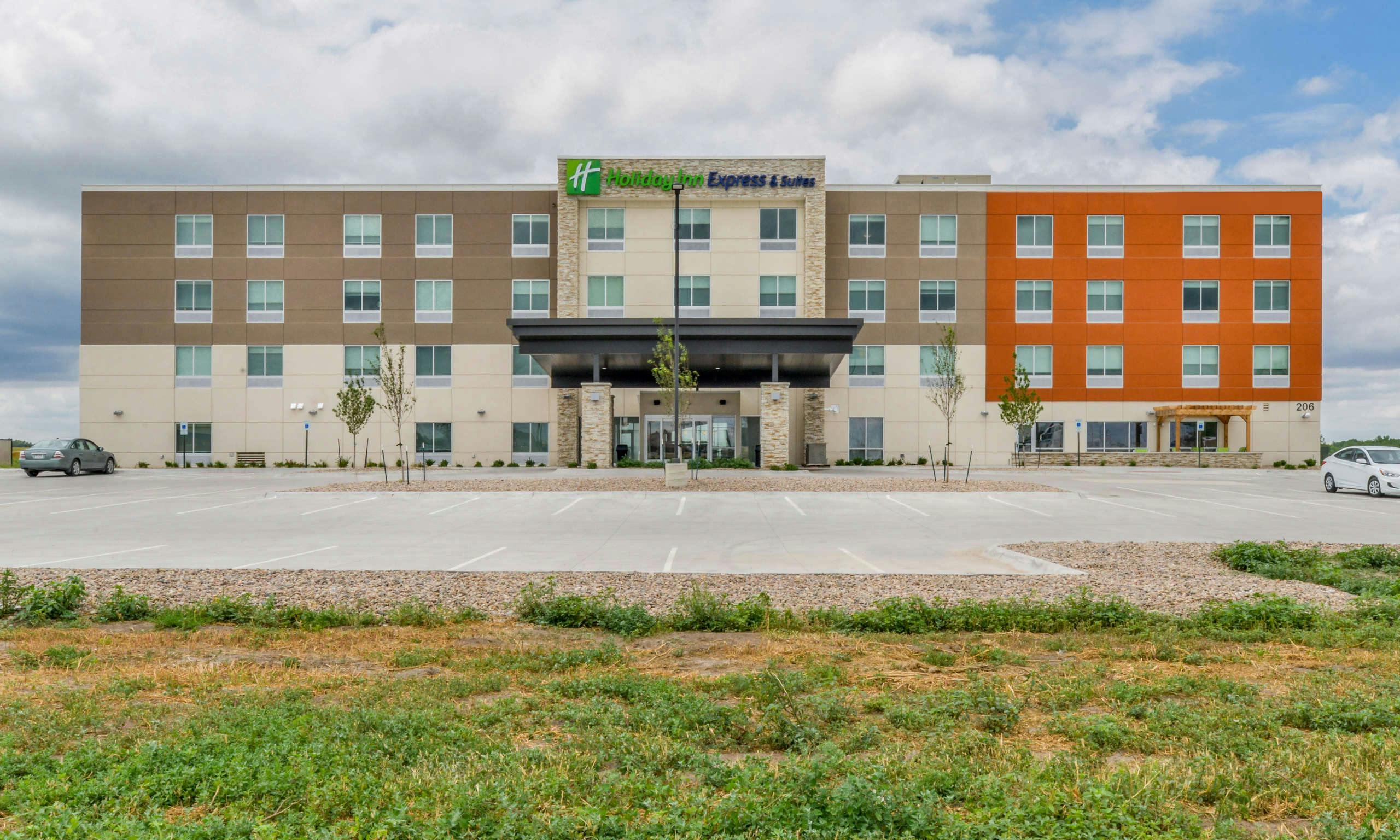 Holiday Inn Express & Suites Ogallala