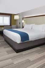 Hotel Holiday Inn Express & Suites Cincinnati North Liberty Way photo 2