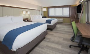 Holiday Inn Express & Suites Cincinnati Ne Redbank Road