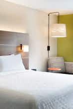 Hotel Holiday Inn Express & Suites Cincinnati South Wilder photo 3