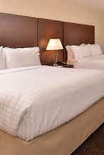 Hotel Holiday Inn Express & Suites Dearborn Sw Detroit Area photo 1