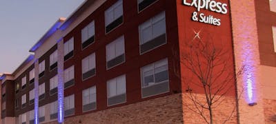 Holiday Inn Express & Suites Detroit Northwest - Livonia