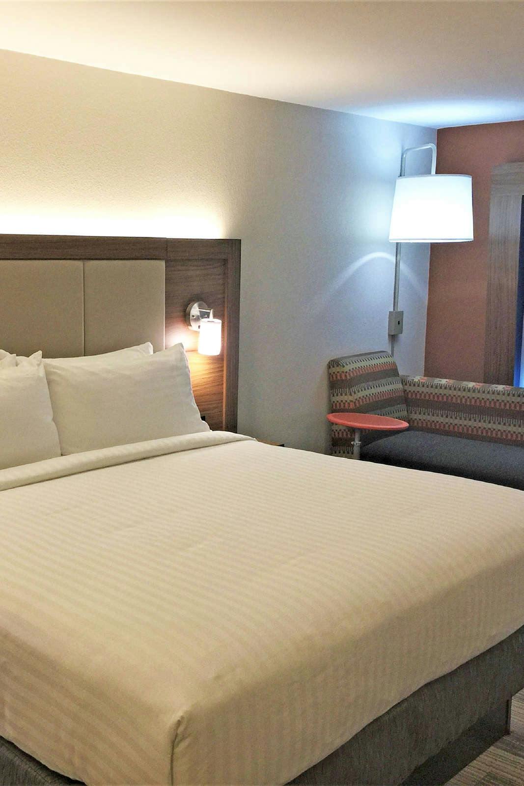 Hotel Holiday Inn Express & Suites Danville photo 3