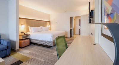 Holiday Inn Express & Suites Eagan - Minneapolis Area