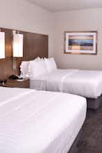 Hotel Holiday Inn Express & Suites Bryant - Benton Area photo 3