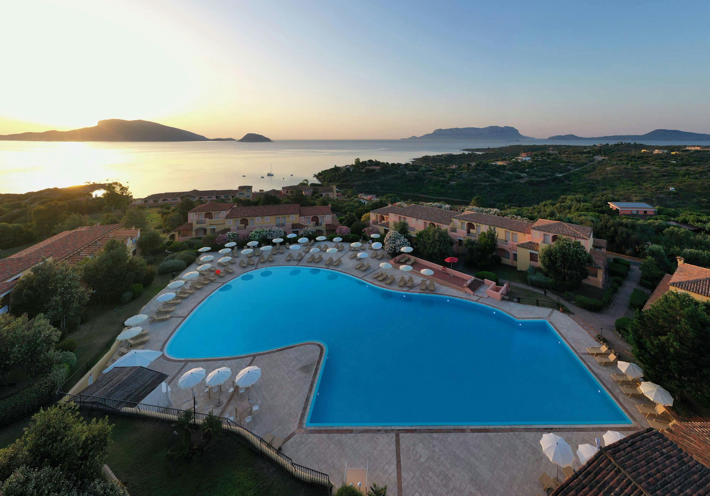 Hotel VOI Colonna Village photo 2