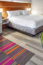 Hotel Holiday Inn Express & Suites Moore photo 1