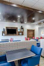 Hotel Holiday Inn Express & Suites Atchison photo 4
