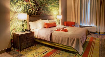 Hotel Indigo Traverse City