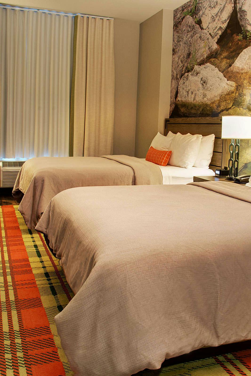 Hotel Hotel Indigo Traverse City photo 2