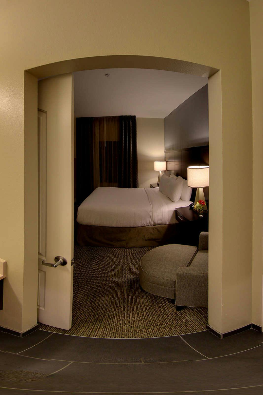 Hotel Staybridge Suites Ann Arbor Univ Of Michigan photo 2