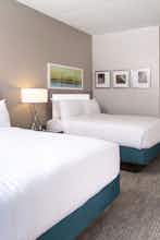 Hotel Holiday Inn Cleveland Clinic photo 4