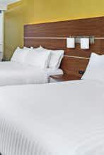 Hotel Holiday Inn Express Nags Head Oceanfront by IHG photo 3