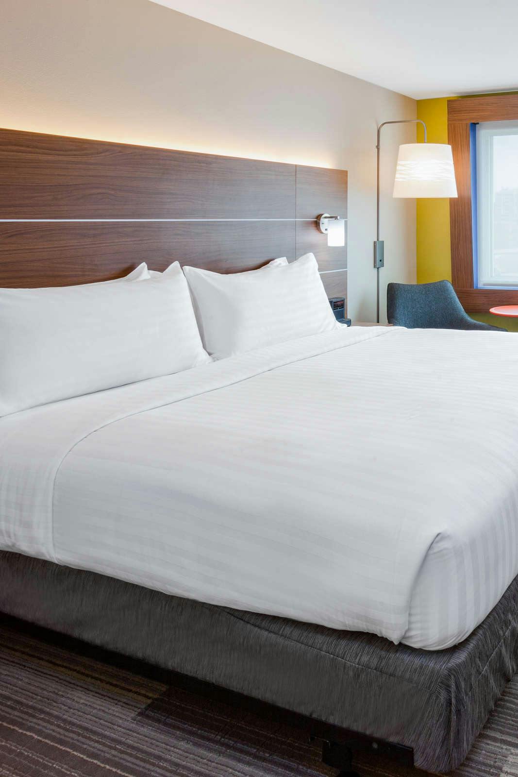 Hotel Holiday Inn Express & Suites Des Moines Downtown photo 1