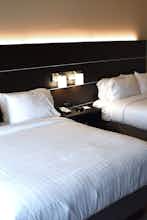 Hotel Holiday Inn Express & Suites Parkersburg East photo 3