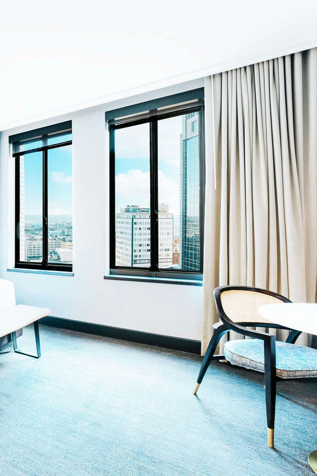 Hotel Renaissance Saint Elm Dallas Downtown photo 4