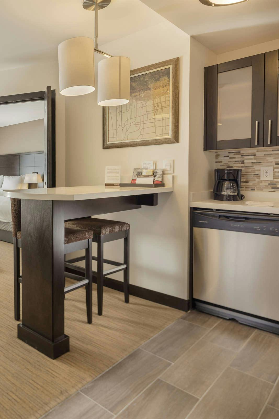 Hotel Staybridge Suites Silao photo 3