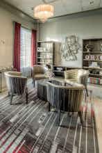 Hotel Staybridge Suites Columbus University Area - OSU photo 1