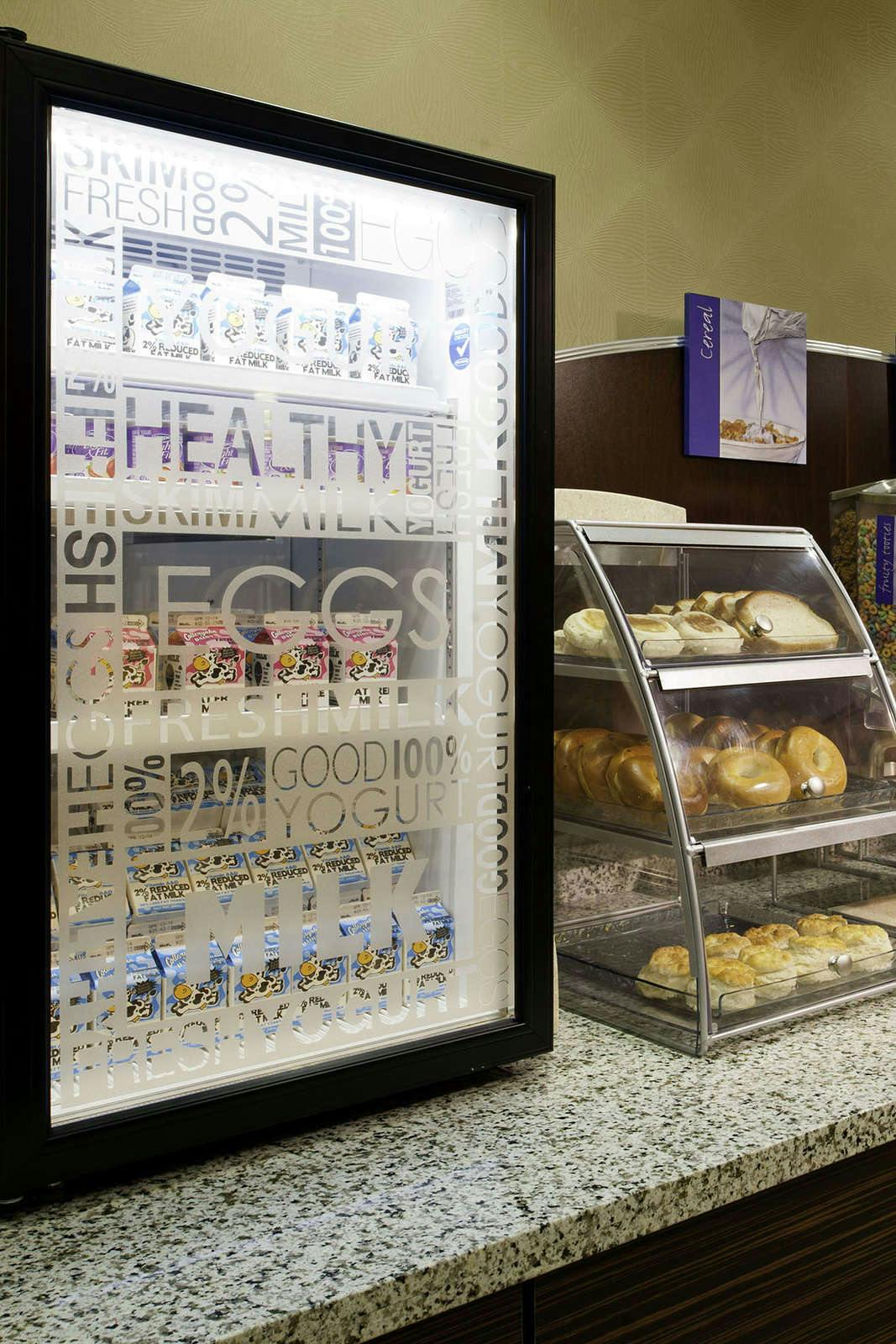 Hotel Holiday Inn Express Hotel & Suites Pittsburgh West Greentree photo 4