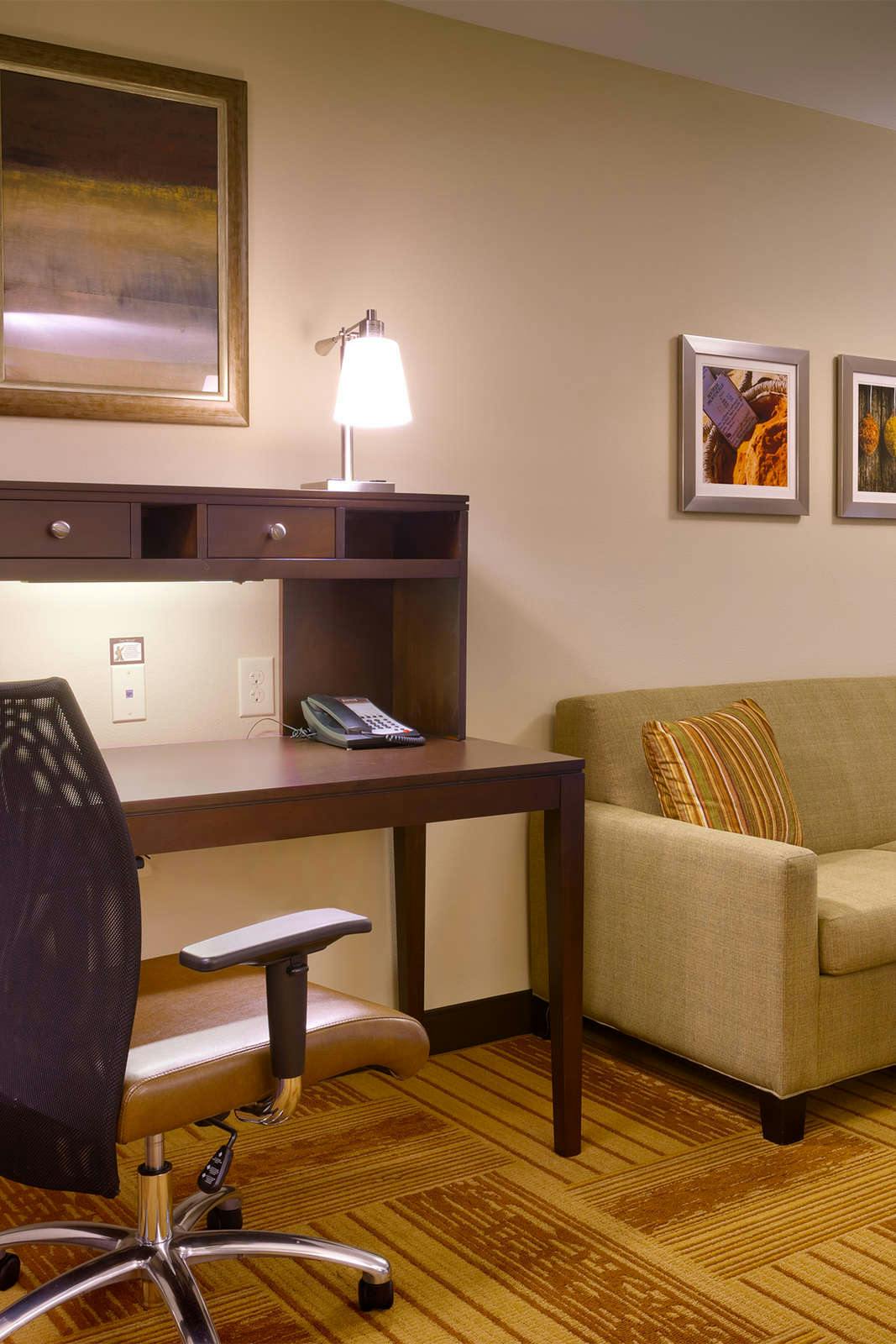 Hotel Staybridge Suites Cheyenne photo 5