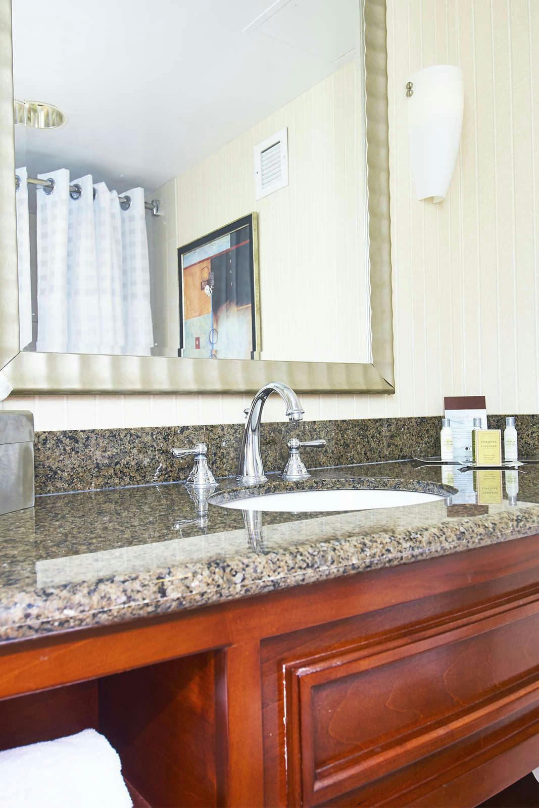 Hotel DoubleTree by Hilton Princeton photo 4