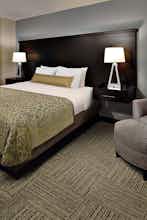 Hotel Staybridge Suites Dearborn MI photo 3