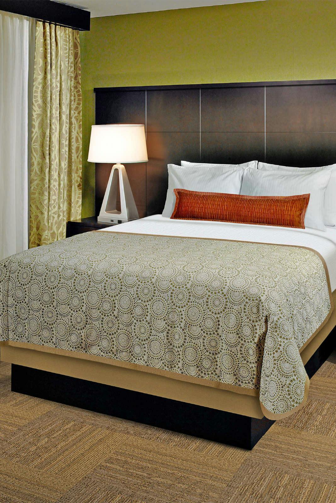 Hotel Staybridge Suites Eau Claire - Altoona photo 2