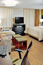 Hotel Staybridge Suites Eau Claire - Altoona photo 5