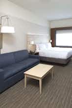 Hotel Holiday Inn Express & Suites Portage photo 2