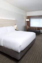 Hotel Holiday Inn Express & Suites Portage photo 3