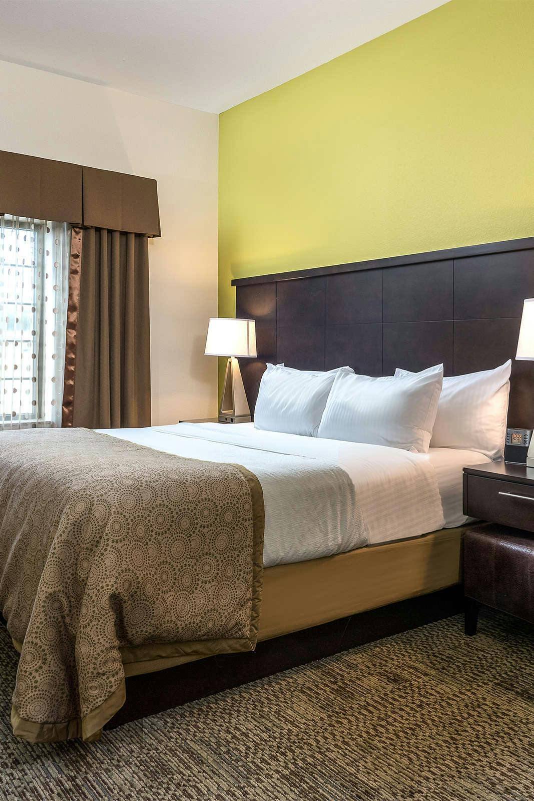 Hotel Staybridge Suites Eau Claire - Altoona photo 4