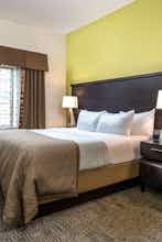 Hotel Staybridge Suites Eau Claire - Altoona photo 4