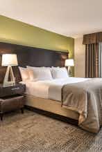 Hotel Staybridge Suites Eau Claire - Altoona photo 1