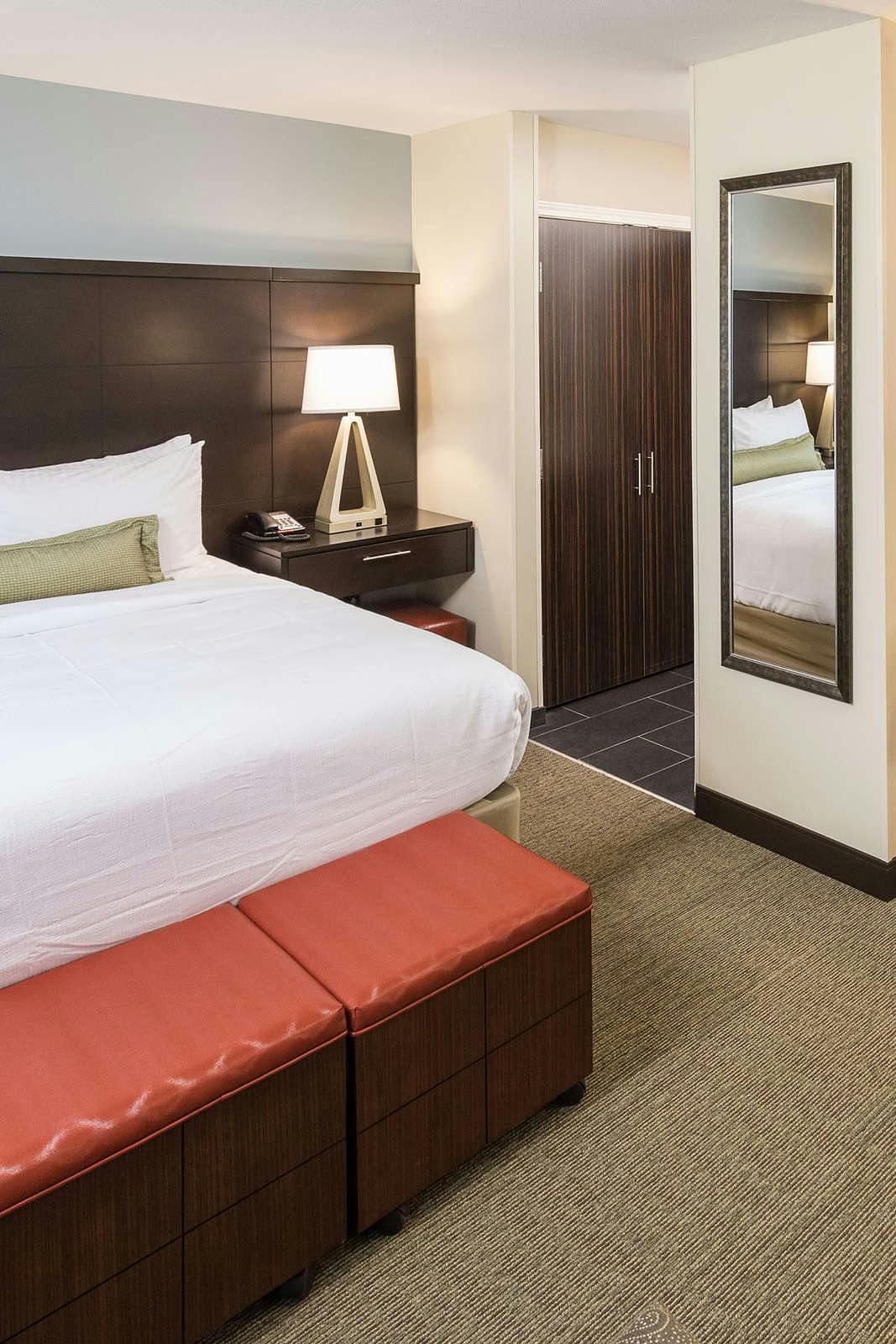 Hotel Staybridge Suites Omaha West photo 2