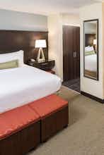 Hotel Staybridge Suites Omaha West photo 2