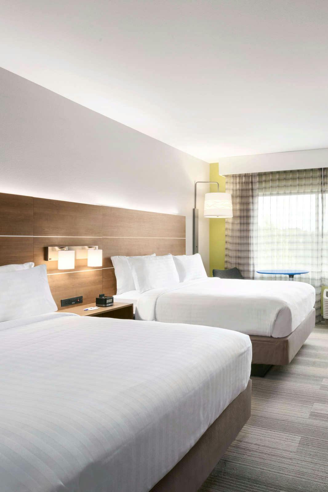 Hotel Holiday Inn Express & Suites Salisbury photo 4