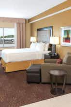 Hotel Holiday Inn Express & Suites Sandusky photo 3