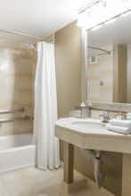 Hotel Omni LA at California Plaza photo 3