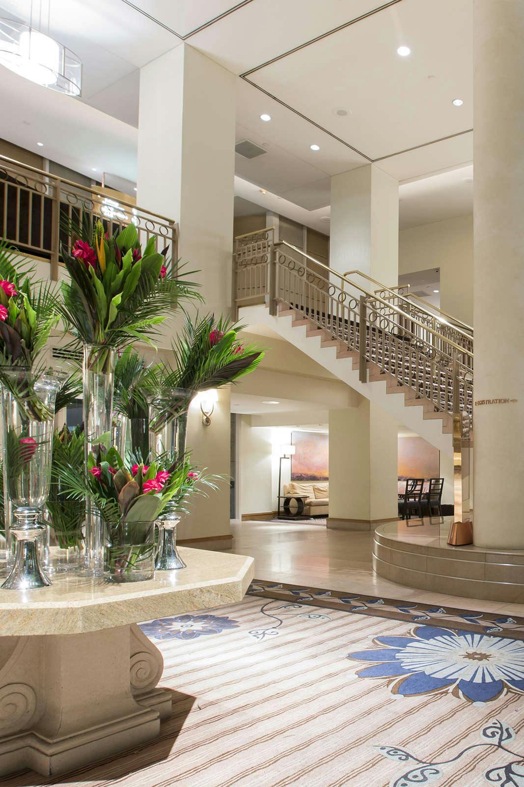 Hotel Omni LA at California Plaza photo 4