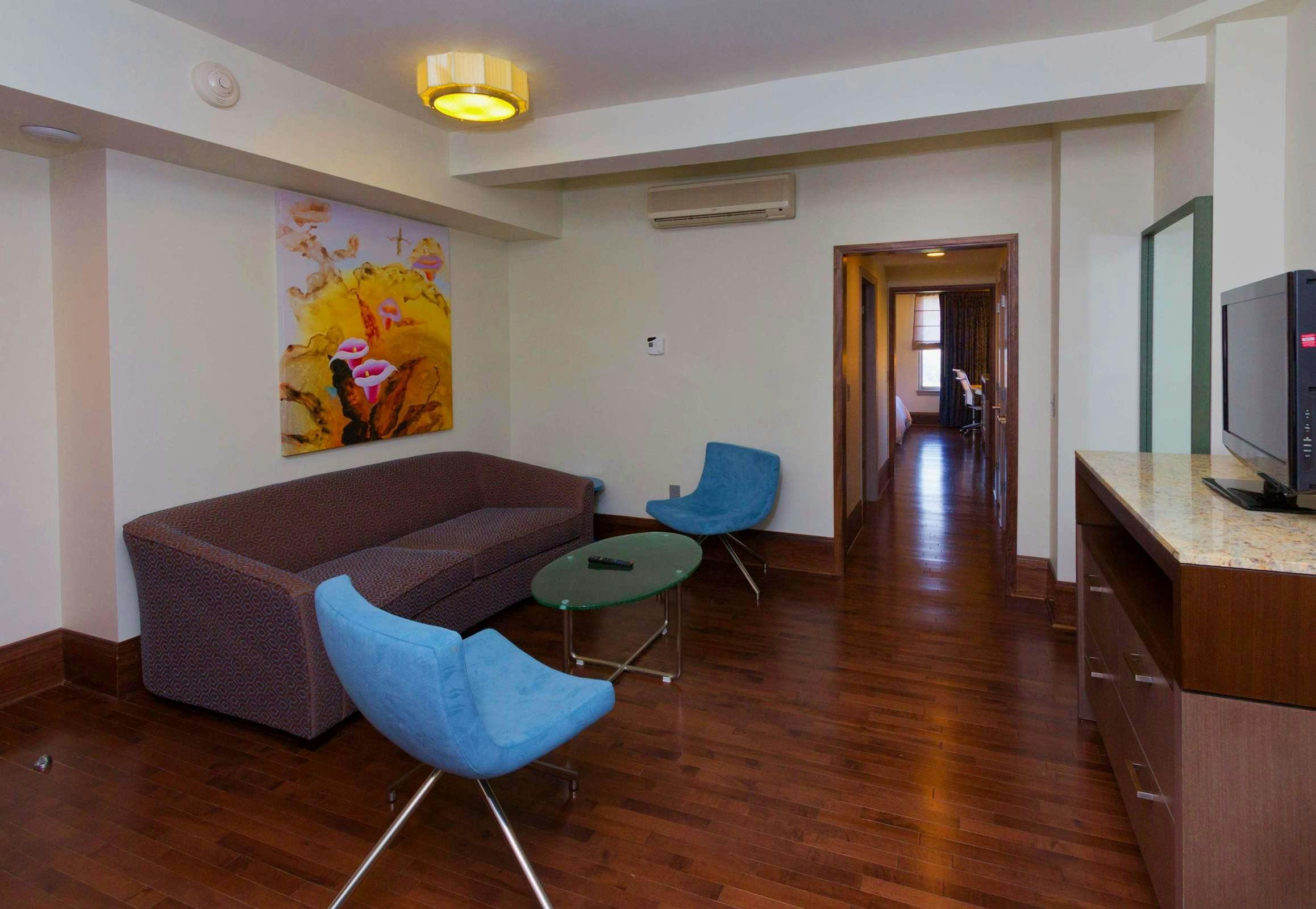 Hotel The Tudor Arms Hotel Cleveland - a DoubleTree by Hilton photo 2