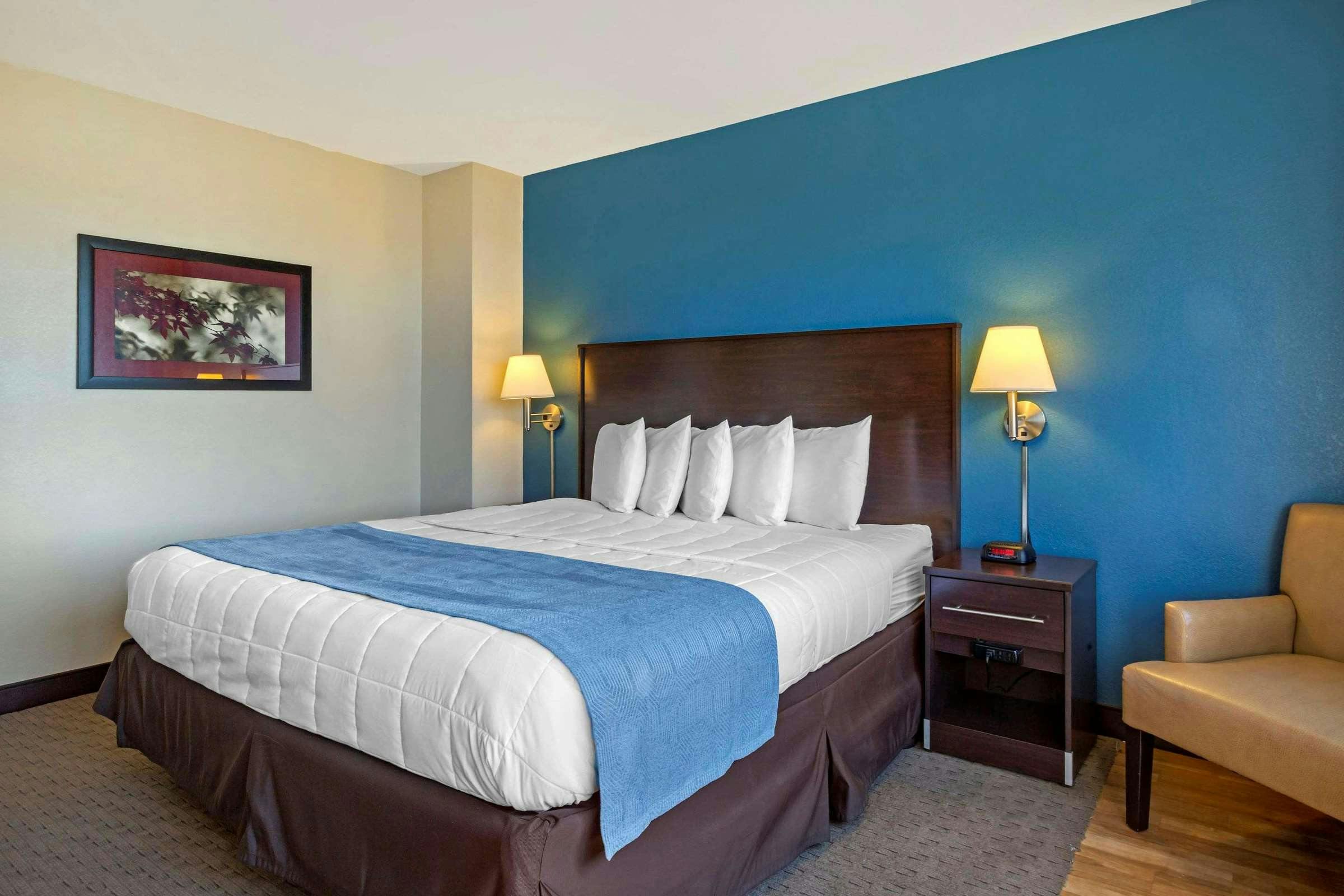 Hotel The Capitol Hotel, Ascend Hotel Collection photo 1
