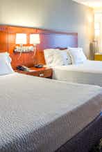 Hotel Courtyard by Marriott Los Angeles Westside photo 2