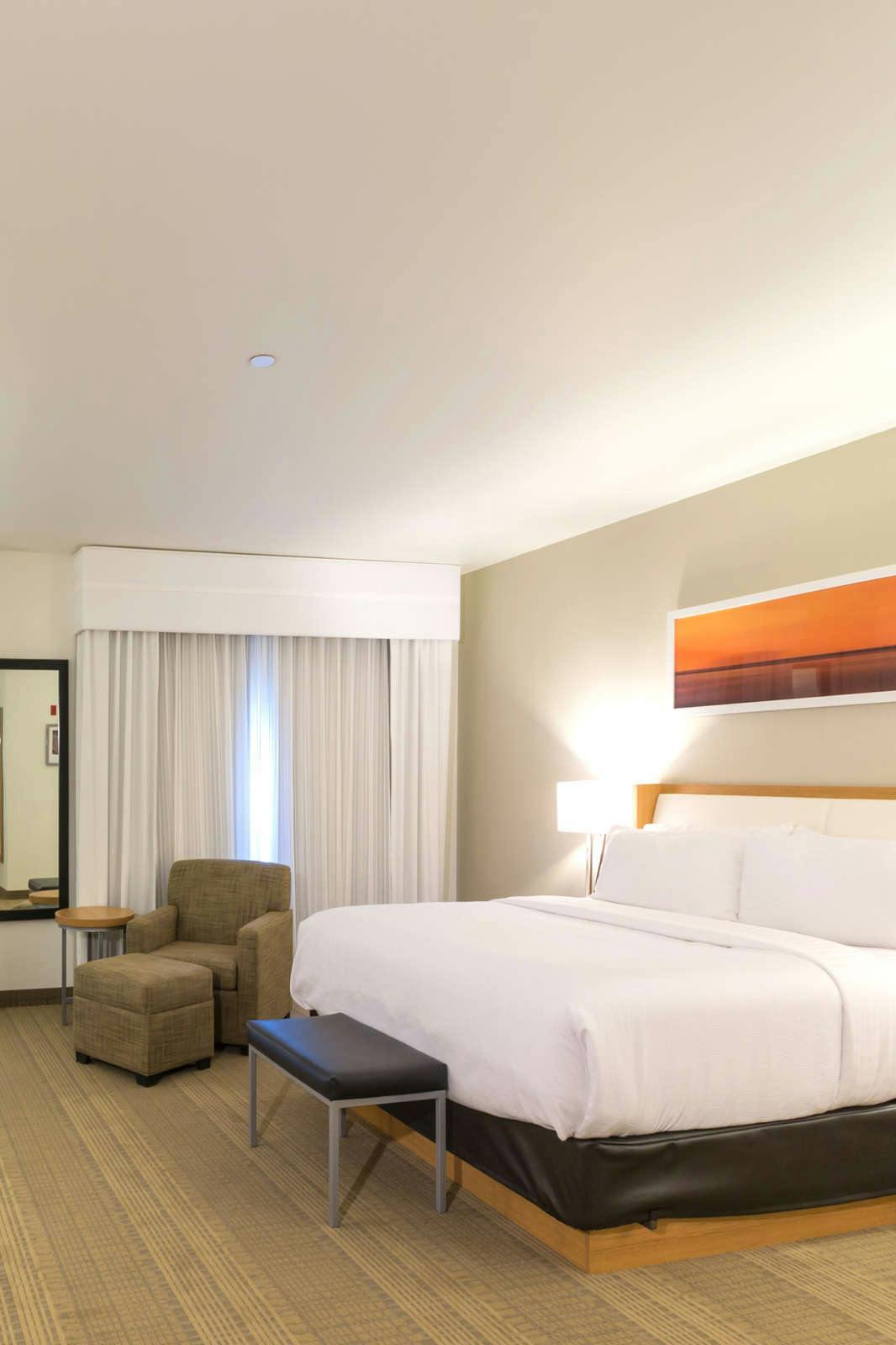 Hotel Holiday Inn Morgantown - University Area photo 2