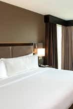 Hotel Holiday Inn Paducah Riverfront photo 2
